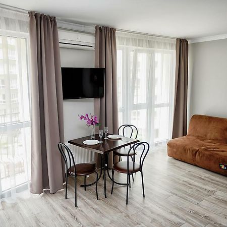 Apart Reserve Sloboda Loft Ivano-Frankivsk Luaran gambar