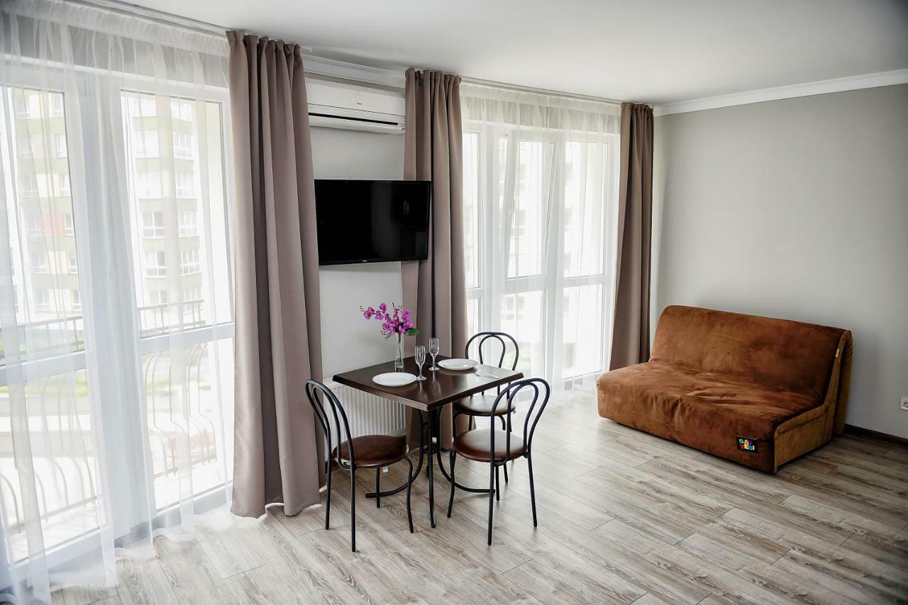 Apart Reserve Sloboda Loft Ivano-Frankivsk Luaran gambar