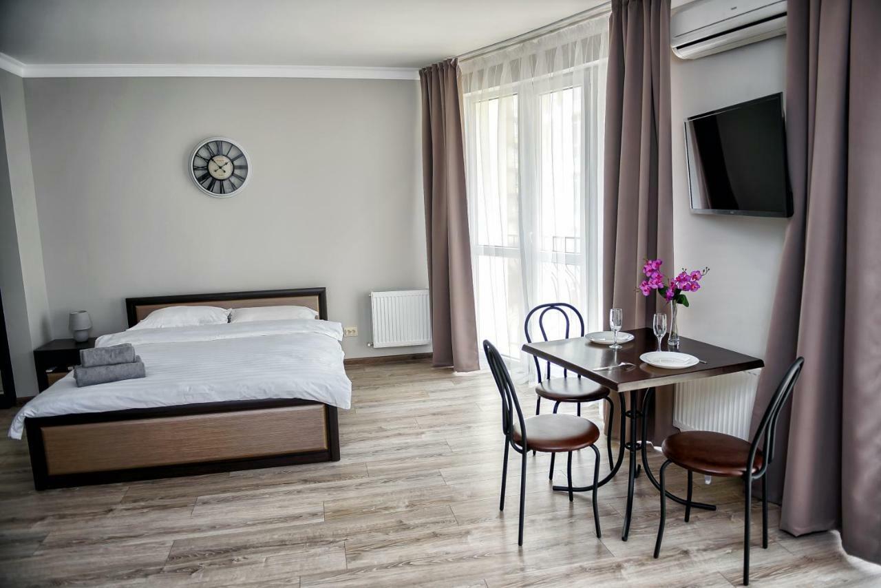 Apart Reserve Sloboda Loft Ivano-Frankivsk Luaran gambar